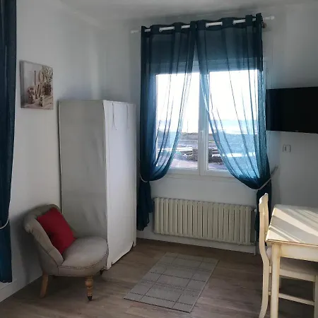 La Villa Port Winston - Face Mer Chambres & Studios 4* Saint-Côme-de-Fresné