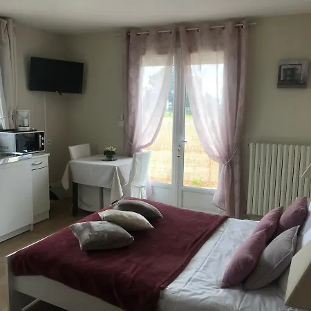 住宿加早餐酒店 La Villa Port Winston - Face Mer Chambres & Studios 4*