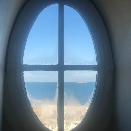 La Villa Port Winston - Face Mer Chambres & Studios 4*