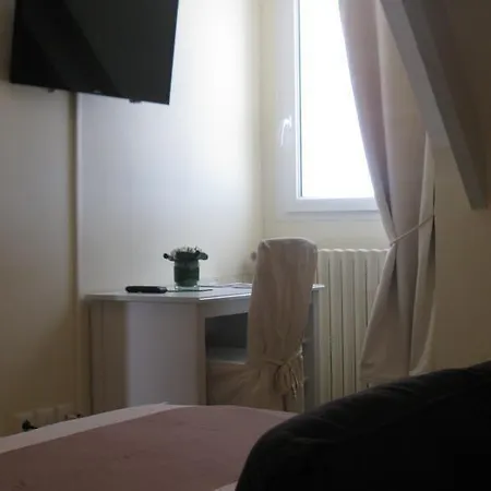 La Villa Port Winston - Face Mer Chambres & Studios Alojamento de Acomodação e Pequeno-almoço 4*