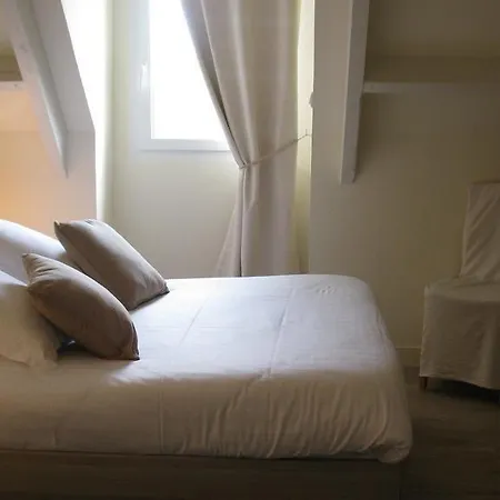 La Villa Port Winston - Face Mer Chambres & Studios 4*