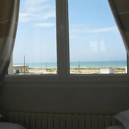 La Villa Port Winston - Face Mer Chambres & Studios 4*