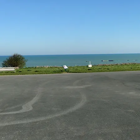 La Villa Port Winston - Face Mer Chambres & Studios Saint-Côme-de-Fresné