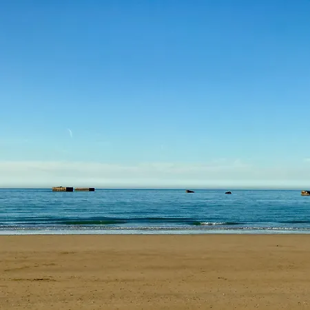 La Villa Port Winston - Face Mer Chambres & Studios Bed & Breakfast 4*