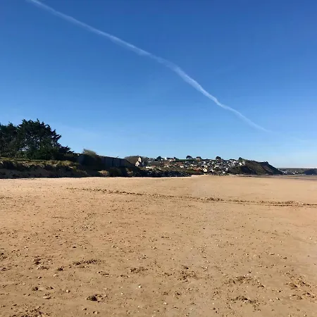 La Villa Port Winston - Face Mer Chambres & Studios Alojamento de Acomodação e Pequeno-almoço Saint-Côme-de-Fresné