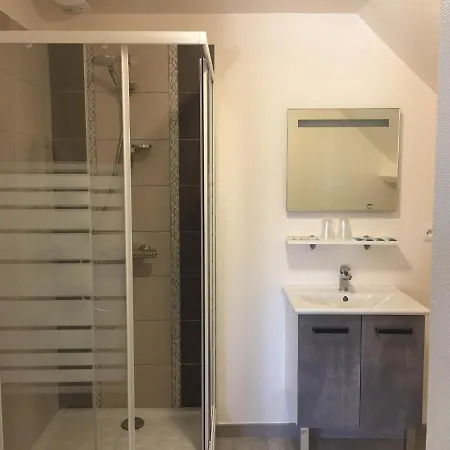 La Villa Port Winston - Face Mer Chambres & Studios Alojamento de Acomodação e Pequeno-almoço 4*