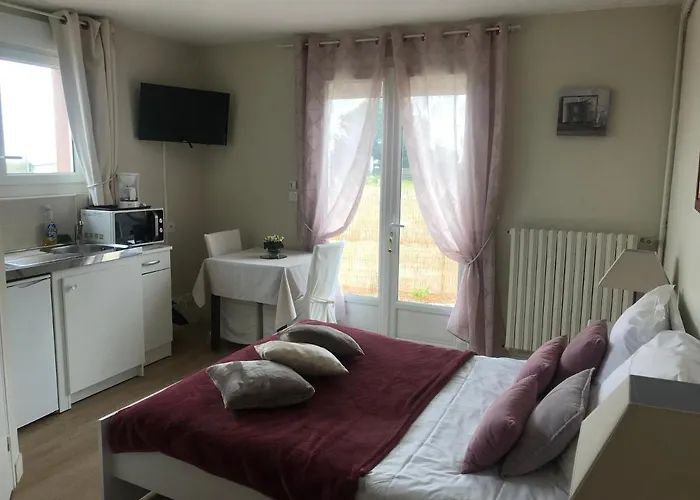 Bed & Breakfast La Port Winston - Face & 4*