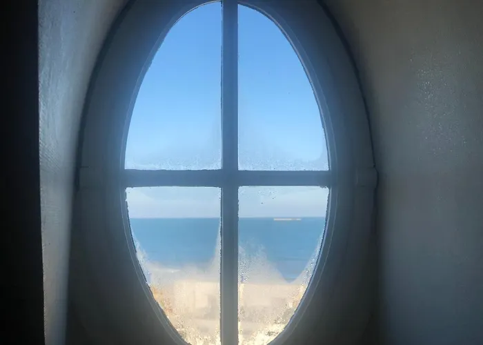 La Port Winston - Face & 4*